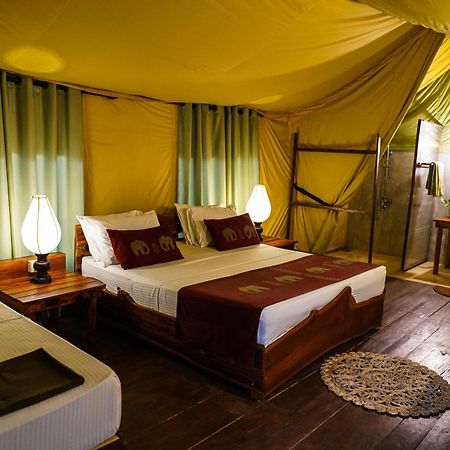 River Glamping By Gaga Bees Удавалаве Екстер'єр фото